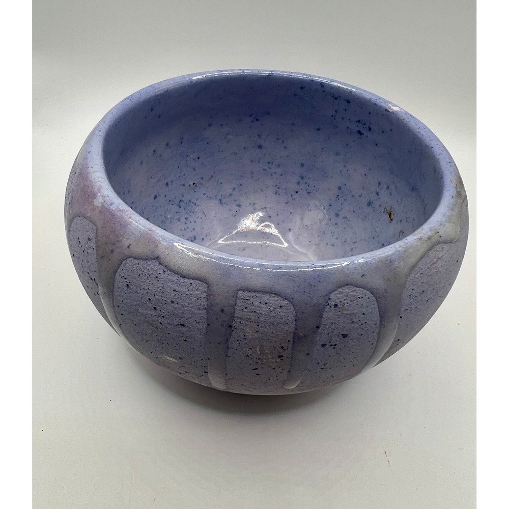 Studio Art Pottery Bowl 4.5" Periwinkle Blue Drip Glaze Good Signed Speckled